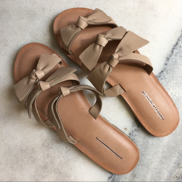 jeffrey campbell atone bow sandals